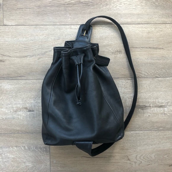 Coach Handbags - Coach Vintage Sling Backpack